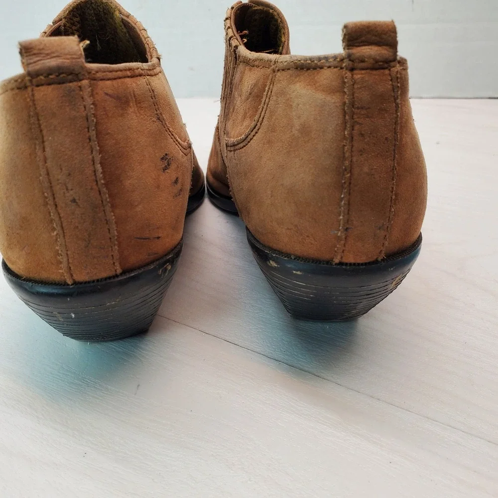Zodiac‎ Dazey Tan Suede Western Pointed Toe Ankle Boots W 8.5 M Boho Festival
